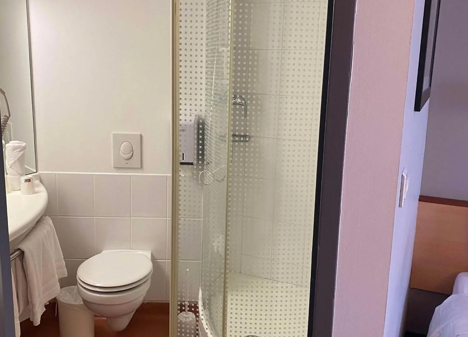Brit Hotel Confort Montauban