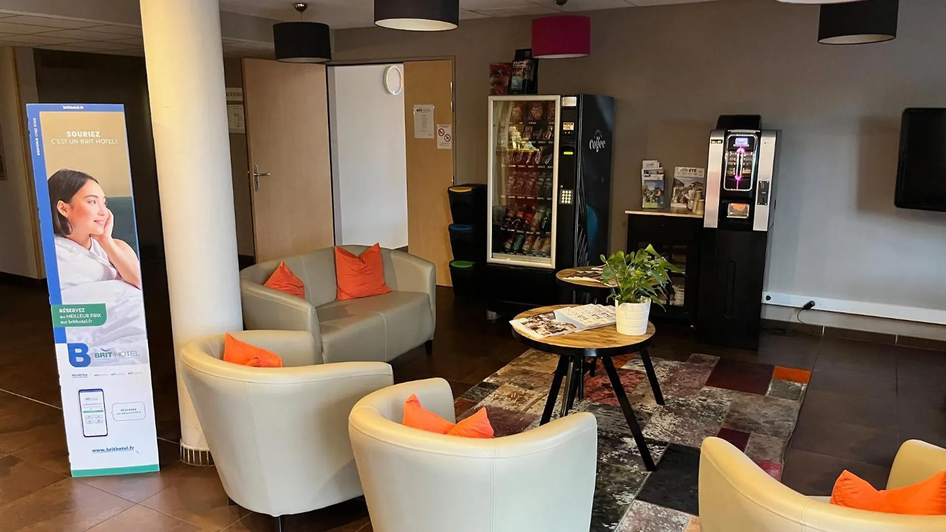 Brit Hotel Confort Montauban