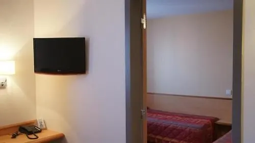 Brit Hotel Confort Montauban 3*,  France