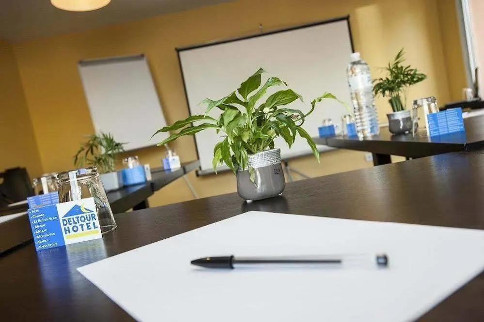 Brit Hotel Confort Montauban