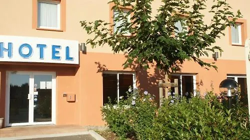 Brit Hotel Confort Montauban 3*,
