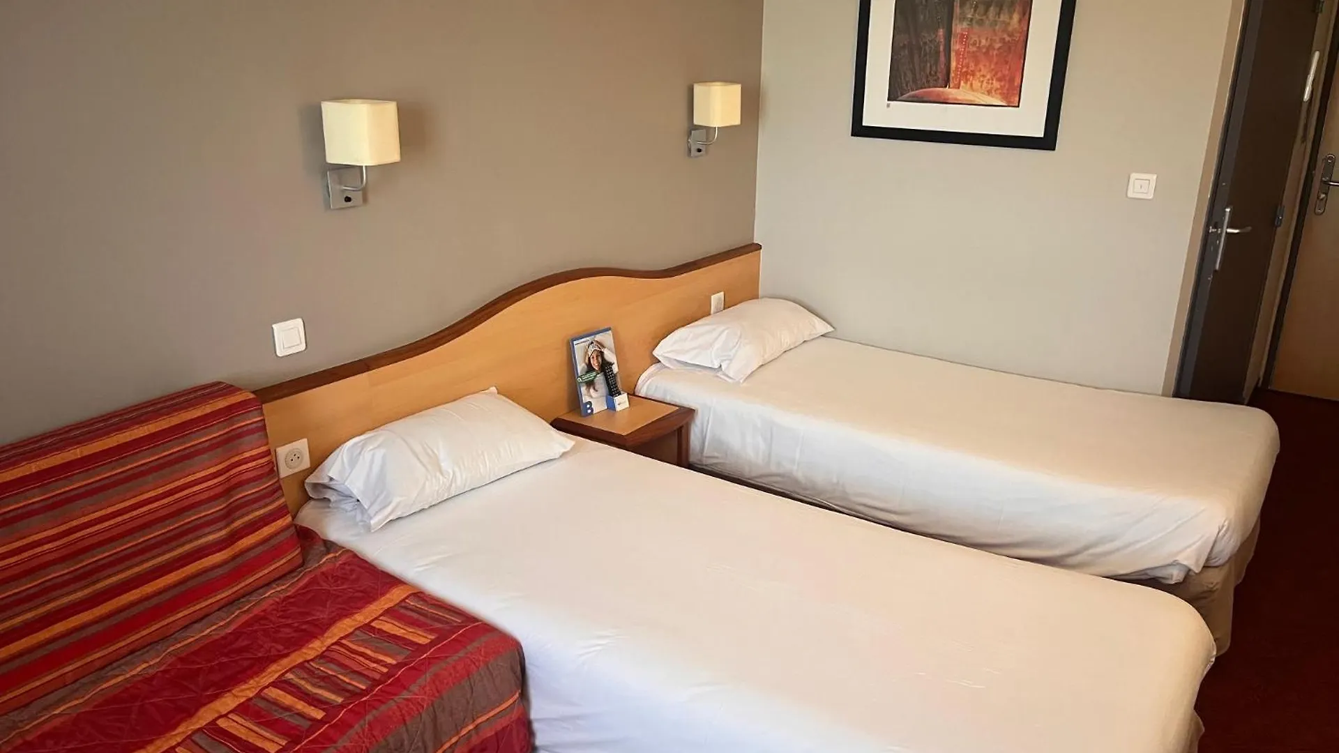 Brit Hotel Confort Montauban